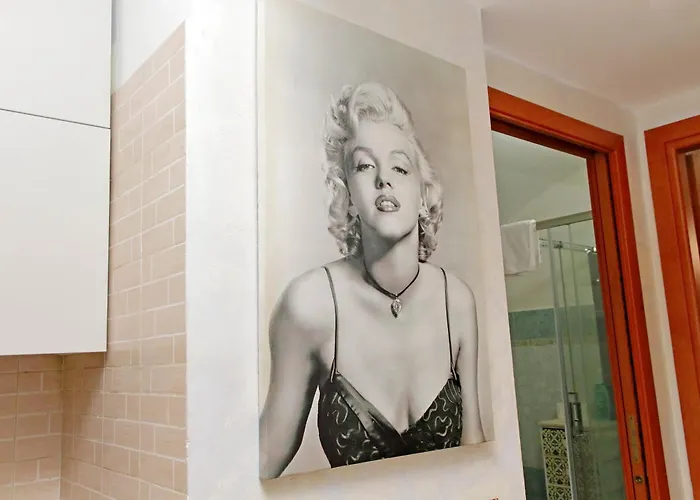 Apartment Gallery *